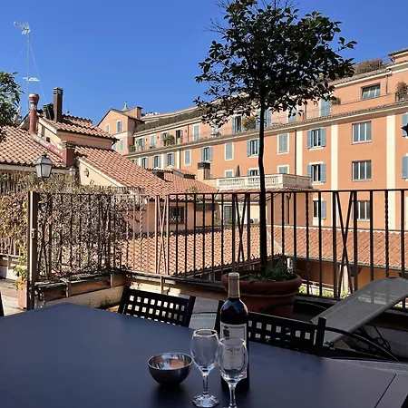 Piazzetta Margutta - My Extra Home-2